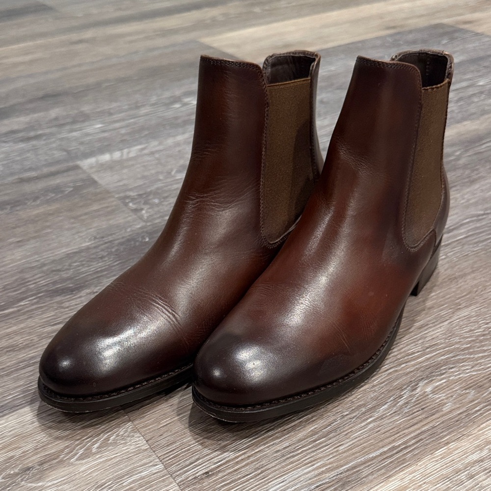 Thursday boots . Cavalier Chelsea boot